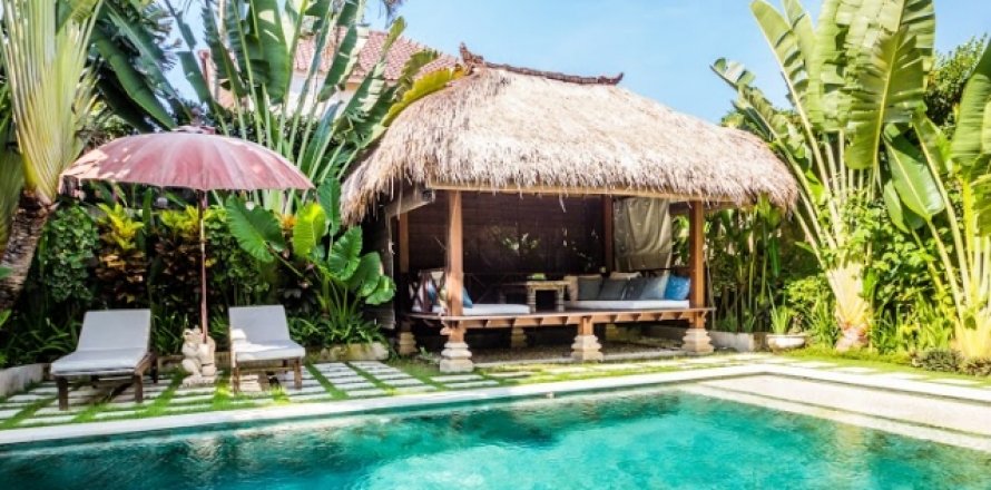 2 bedrooms Villa in Seminyak, Badung, Indonesia No. 1642