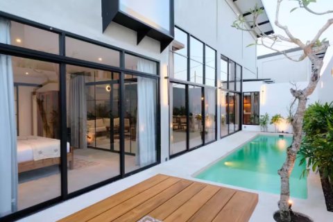 3 bedrooms Villa in Canggu, Badung, Indonesia No. 1647