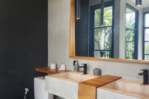 3 bedrooms Villa in Canggu, Badung, Indonesia No. 1647 16