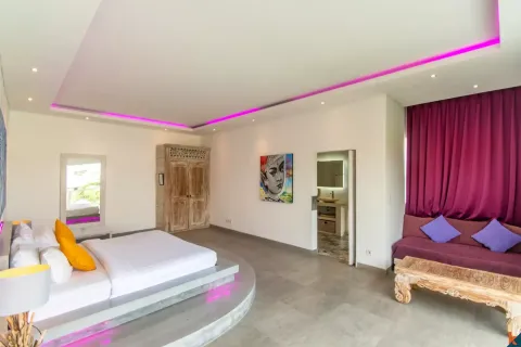 4 bedrooms Villa in Kerobokan, Badung, Indonesia No. 10320 25