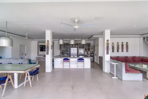 8 bedrooms Villa in Kerobokan, Badung, Indonesia No. 10319 16