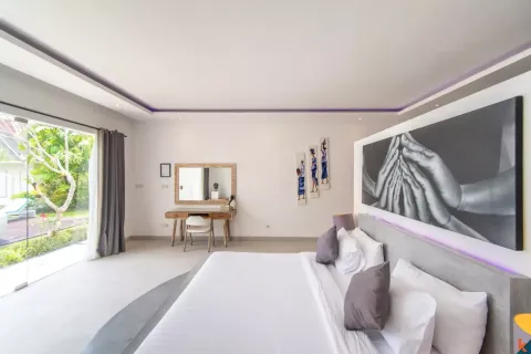 8 bedrooms Villa in Kerobokan, Badung, Indonesia No. 10319 18