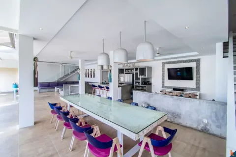 8 bedrooms Villa in Kerobokan, Badung, Indonesia No. 10319 4