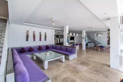 8 bedrooms Villa in Kerobokan, Badung, Indonesia No. 10319 3