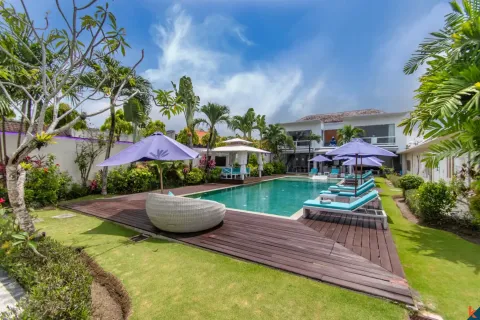 8 bedrooms Villa in Kerobokan, Badung, Indonesia No. 10319 12