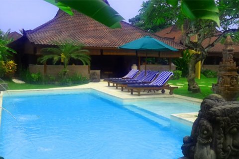 5 bedrooms Villa in Seminyak, Badung, Indonesia No. 855