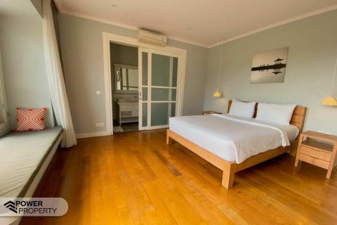 Вилла с 4 спальнями в Canggu, Бадунг, Индонезия № 7641 11