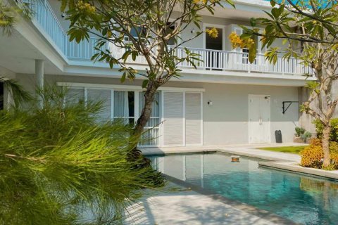 Вилла с 4 спальнями в Canggu, Бадунг, Индонезия № 7641 15