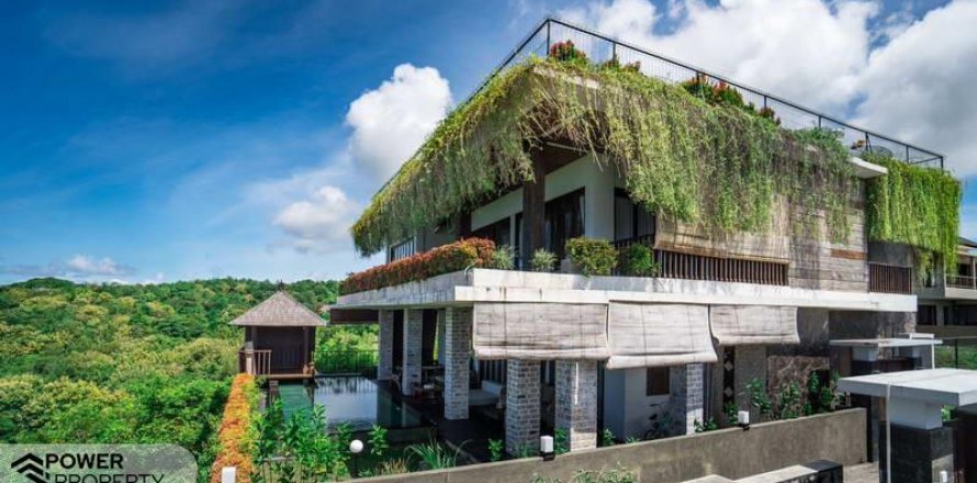 6 bedrooms Villa in South Kuta, Badung, Indonesia No. 7644