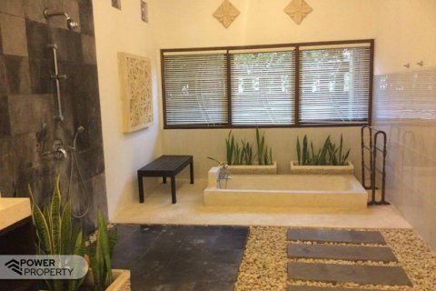 Вилла с 5 спальнями в Canggu, Бадунг, Индонезия № 7642 7