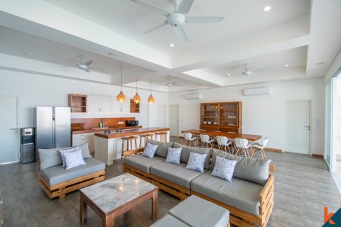 5 bedrooms Villa in Kerobokan, Badung, Indonesia No. 11176 7