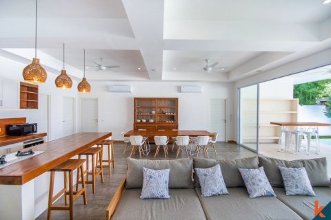 5 bedrooms Villa in Kerobokan, Badung, Indonesia No. 11176 9