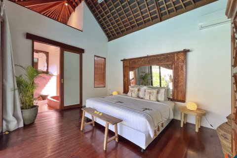 5 bedrooms Villa in Seminyak, Badung, Indonesia No. 10706 13