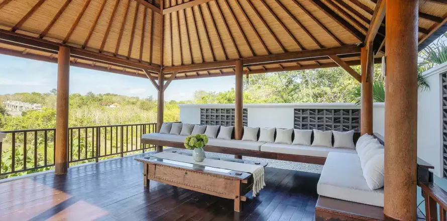 3 bedrooms Villa in Ungasan, Badung, Indonesia No. 10834