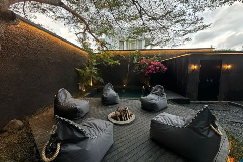 3 bedrooms Villa in Ungasan, Badung, Indonesia No. 10831 4