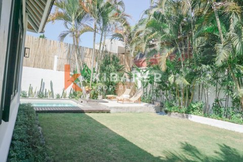 2 bedrooms Villa in Badung, Indonesia No. 12669 3