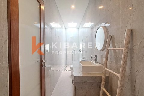Вилла с 2 спальнями в Kerobokan, Бадунг, Индонезия № 12668 12