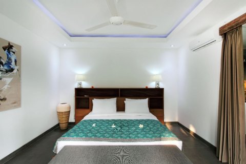 Вилла с 3 спальнями в Seminyak, Бадунг, Индонезия № 1205 13