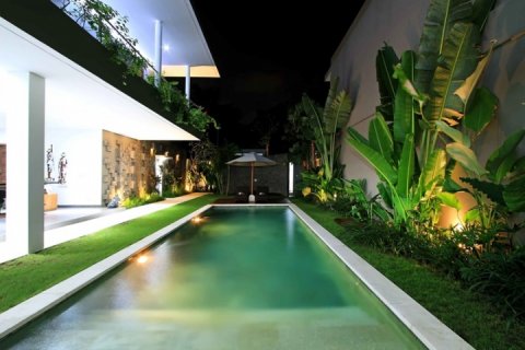 Вилла с 3 спальнями в Seminyak, Бадунг, Индонезия № 1205