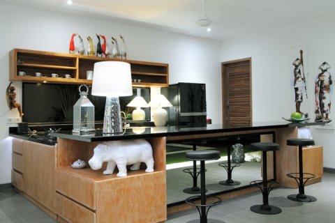 Вилла с 3 спальнями в Seminyak, Бадунг, Индонезия № 1202 29
