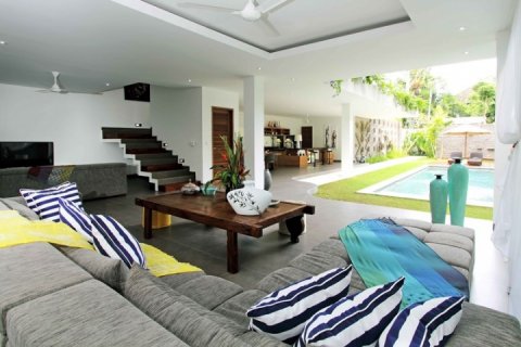 Вилла с 3 спальнями в Seminyak, Бадунг, Индонезия № 1202 11