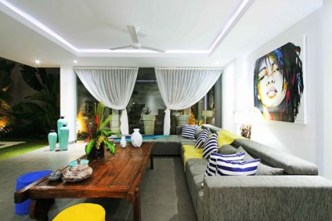 Вилла с 3 спальнями в Seminyak, Бадунг, Индонезия № 1202 9