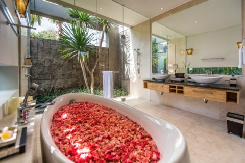 Вилла с 3 спальнями в Seminyak, Бадунг, Индонезия № 1204 9