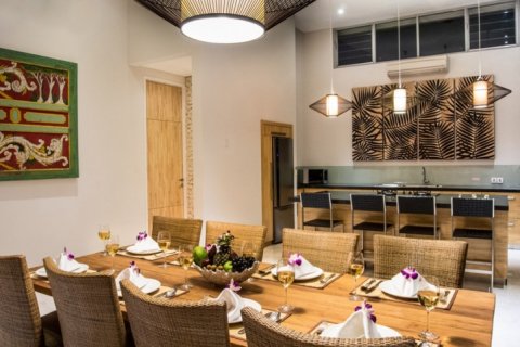 Вилла с 3 спальнями в Seminyak, Бадунг, Индонезия № 1204 16