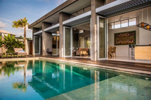 Вилла с 3 спальнями в Seminyak, Бадунг, Индонезия № 1204