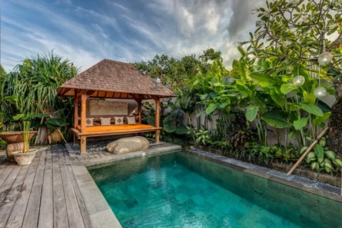 3 bedrooms Villa in Seminyak, Badung, Indonesia No. 1199 2