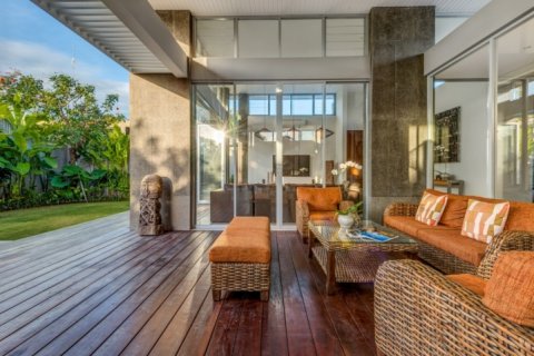 3 bedrooms Villa in Seminyak, Badung, Indonesia No. 1199 17
