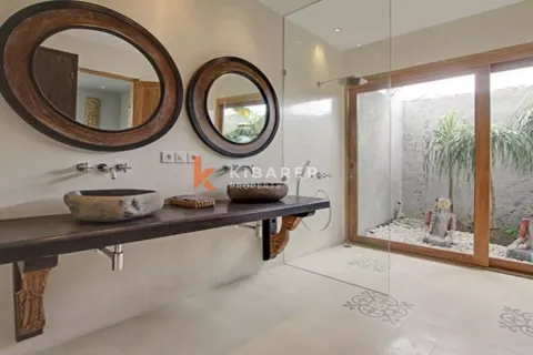 5 bedrooms Villa in Tibubeneng, Badung, Indonesia No. 12215 19