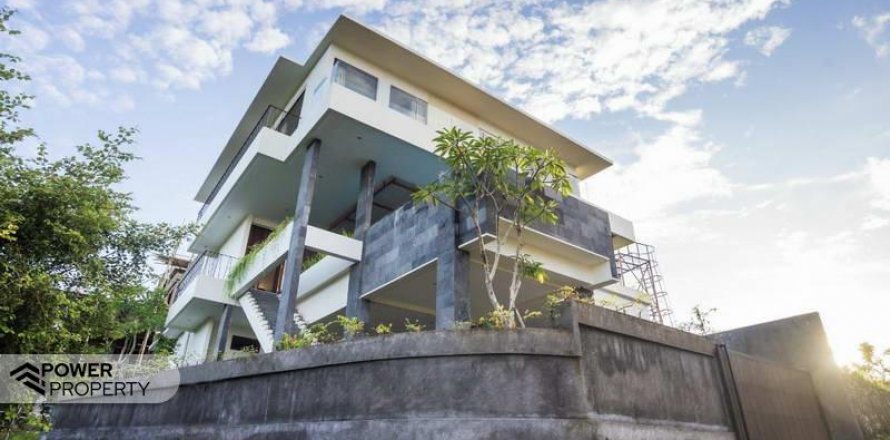 4 bedrooms Villa in Jimbaran, Badung, Indonesia No. 8680
