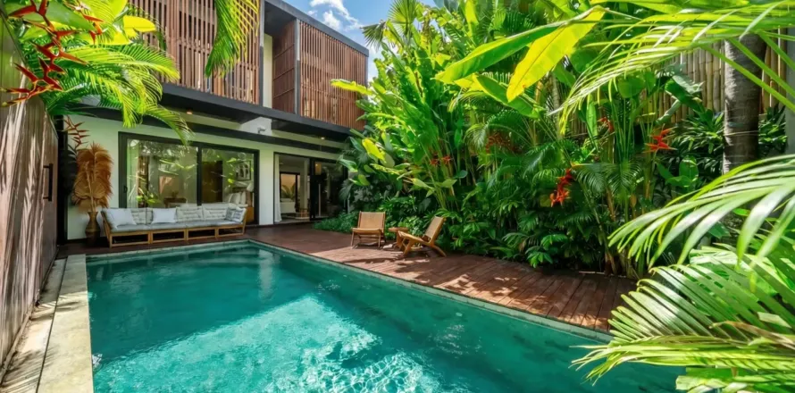 3 bedrooms Villa in Canggu, Badung, Indonesia No. 10357