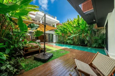 4 bedrooms Villa in Canggu, Badung, Indonesia No. 10356 7