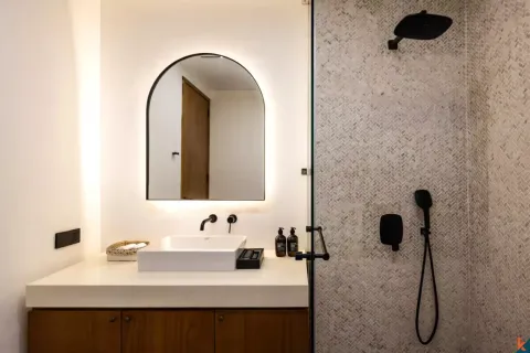 4 bedrooms Villa in Canggu, Badung, Indonesia No. 10356 19