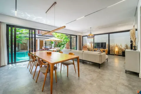 4 bedrooms Villa in Canggu, Badung, Indonesia No. 10356 6