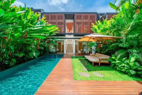 4 bedrooms Villa in Canggu, Badung, Indonesia No. 10356