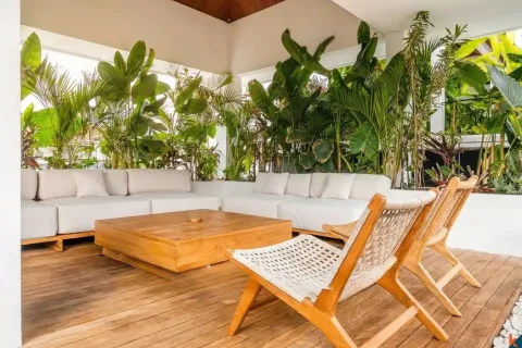 4 bedrooms Villa in Canggu, Badung, Indonesia No. 10356 11