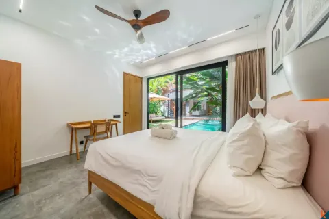 4 bedrooms Villa in Canggu, Badung, Indonesia No. 10356 18