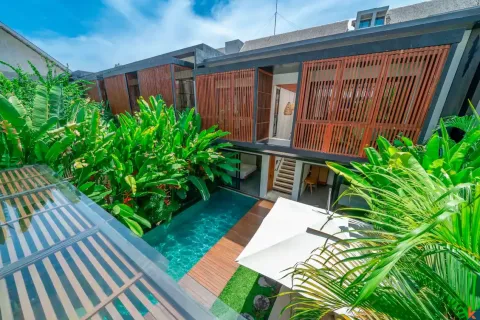 4 bedrooms Villa in Canggu, Badung, Indonesia No. 10356 3