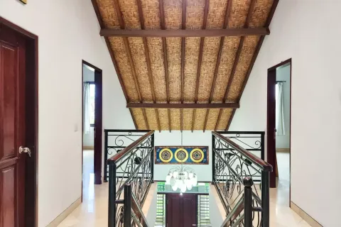 Вилла с 6 спальнями в Jimbaran, Бадунг, Индонезия № 10360 4
