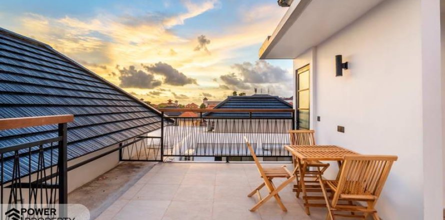 2 bedrooms Villa in Seminyak, Badung, Indonesia No. 9328