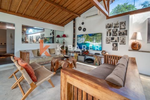 3 bedrooms Villa in Kerobokan, Badung, Indonesia No. 11813 6