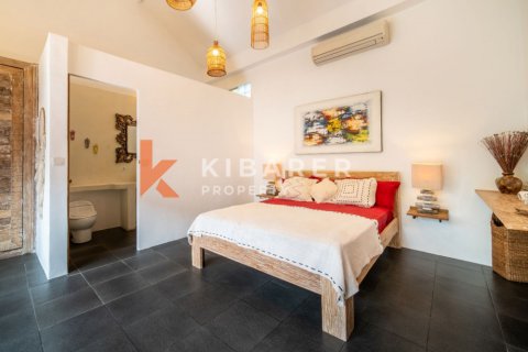 3 bedrooms Villa in Kerobokan, Badung, Indonesia No. 11813 21