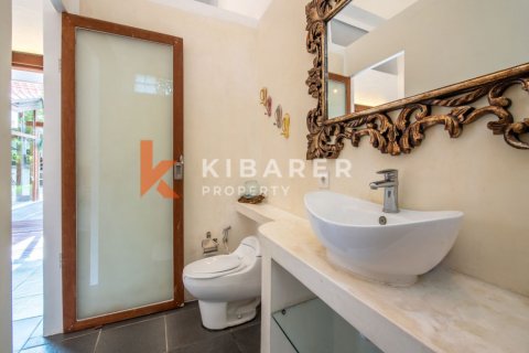 3 bedrooms Villa in Kerobokan, Badung, Indonesia No. 11813 25