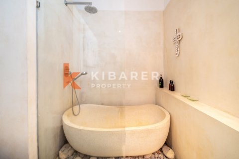 3 bedrooms Villa in Kerobokan, Badung, Indonesia No. 11813 17