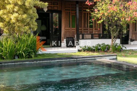 4 bedrooms Villa in Tibubeneng, Badung, Indonesia No. 11808 24