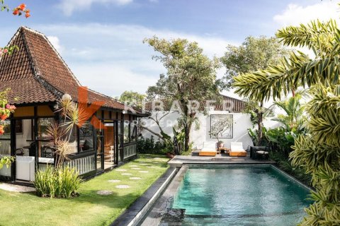 4 bedrooms Villa in Tibubeneng, Badung, Indonesia No. 11808 20