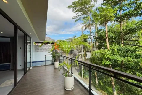 3 bedrooms Villa in Tibubeneng, Badung, Indonesia No. 11809 5